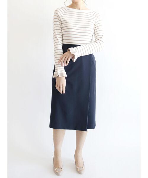 Te chichi(テチチ)の「リブボーダー袖口フリルプルオーバー(ニット/セーター・レディース・ベージュ/ネイビー/オフホワイト・フリ-)」の9枚目の写真