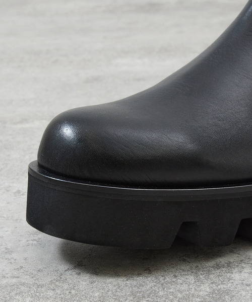 And A（アンドエー）の「PADRONE パドローネ / SIDE GORE BOOTS with Chunky Sole サイドゴアブーツ （チャンキーソール） トラックソール / PU8054-1140（ブーツ・メンズ・ブラック・41/40/42）」の4枚目の写真