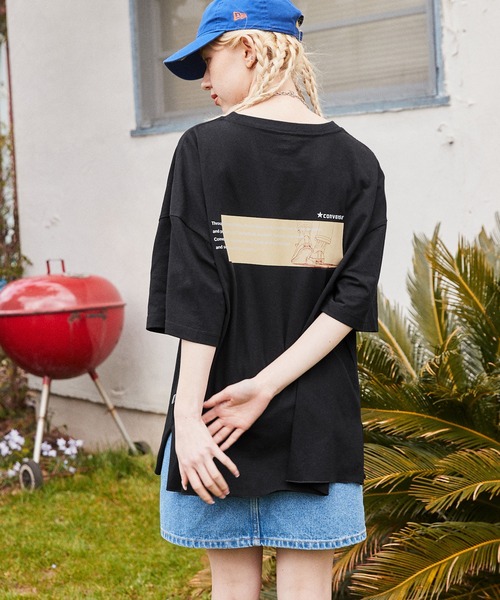 CONVERSE/コンバース ロゴ刺繍バックプリントオーバーサイズクロップド