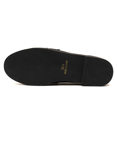 earth music&ecology（アースミュージックアンドエコロジー）の「ベーシックローファー（パンプス・レディース・オフホワイト/ブラック・24.5cm/24cm/22.5cm/23cm/23.5cm）」の4枚目の写真