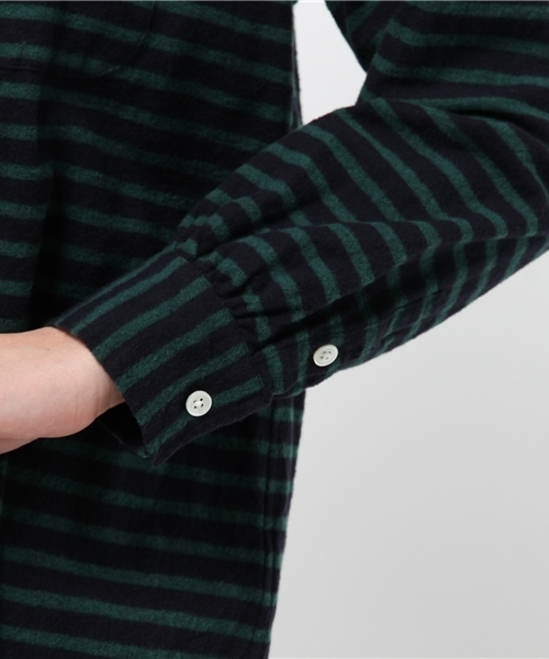 Spick & Span（スピックアンドスパン）の「Leclair メンネルBORDER プルオーバー（シャツ/ブラウス・レディース・チャコールグレー/グリーン・FREE）」の8枚目の写真