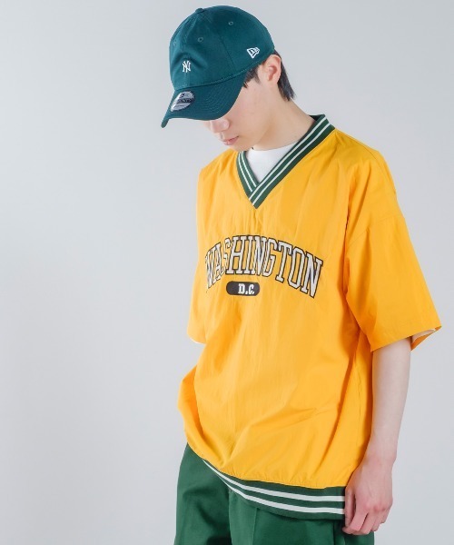 improves（インプローブス）の「ラインリブ カレッジロゴ 刺しゅう Vネック ナイロン プルオーバー（Tシャツ/カットソー・メンズ・マスタード/ネイビー/グリーン/ブラック・MEDIUM/LARGE）」の13枚目の写真