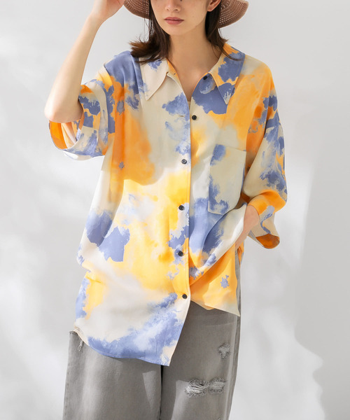 KBF（ケイビーエフ）の「ペイントプリントシャツ（シャツ/ブラウス・レディース・ブラウン系その他/ブルー系その他/オレンジ系その他・ONE）」の4枚目の写真