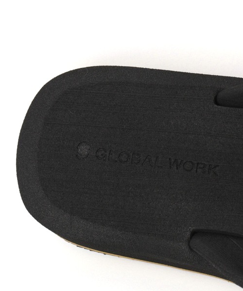 GLOBAL WORK（グローバルワーク）の「ヤミツキクッショントングサンダル/272419（サンダル・メンズ・ブラック/イエロー/ダークブラウン/ネイビー・LARGE/MEDIUM）」の12枚目の写真