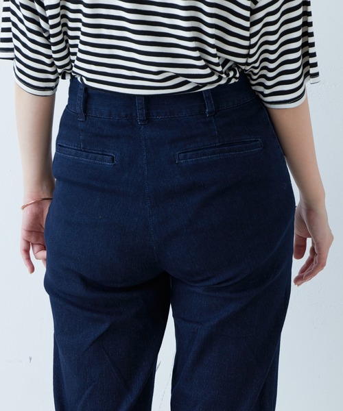natural couture(ナチュラルクチュール)の「冷感デニムセンターシームスリットパンツ(その他パンツ・レディース・インディゴブルー/ブルー・MEDIUM/LARGE)」の22枚目の写真