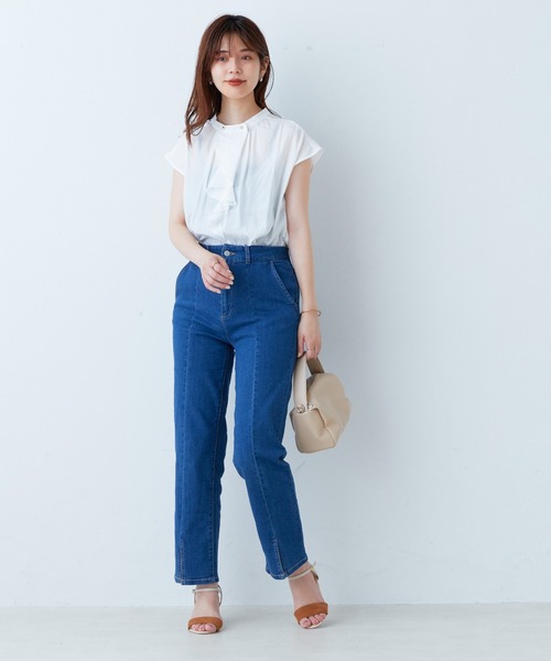 natural couture(ナチュラルクチュール)の「冷感デニムセンターシームスリットパンツ(その他パンツ・レディース・インディゴブルー/ブルー・MEDIUM/LARGE)」の17枚目の写真
