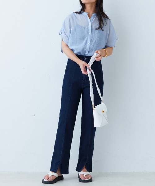 natural couture(ナチュラルクチュール)の「冷感デニムセンターシームスリットパンツ(その他パンツ・レディース・インディゴブルー/ブルー・MEDIUM/LARGE)」の3枚目の写真