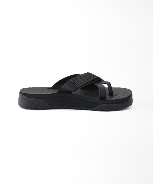 IENA(イエナ)の「【Teva/テバ】REVIVE 95 SLIDE サンダル(サンダル・レディース・ブラック・24cm/23cm/22cm)」の4枚目の写真