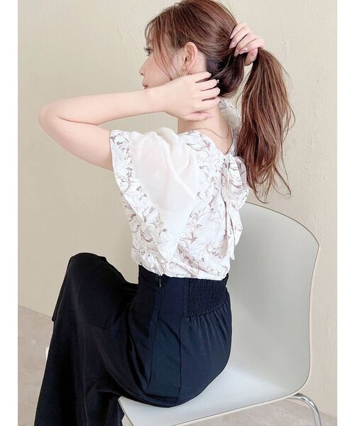 RESEXXY（リゼクシー）の「スリーブラッフルブラウス（シャツ/ブラウス・レディース・ブラック/ピンク/その他1・FREE）」の6枚目の写真