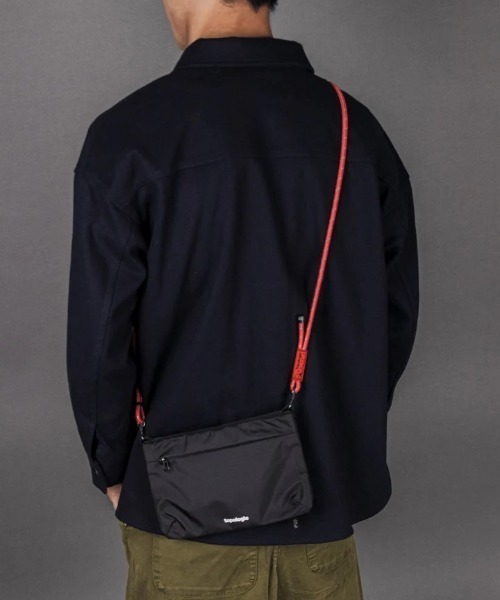 Topologie（トポロジー）の「Topologie/トポロジー/Flat Sacoche