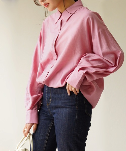 IAMUSE（アイアミューズ）の「レーヨンスリーブスリットシャツ S0710【IAMUSE】（シャツ/ブラウス・レディース・ピンク/ライトベージュ/ブラック/オリーブ・FREE）」の4枚目の写真