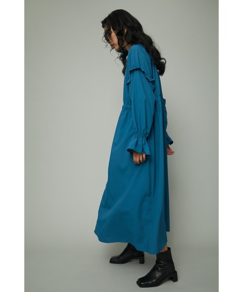 HeRIN.CYE(ヘリンドットサイ)の「Many frill shirt dress(ワンピース・レディース・ホワイト/ブルー/ライトブラック・FREE)」の4枚目の写真