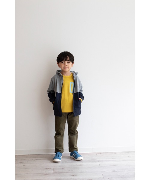 Tappet（タペット）の「配色裏毛パーカー（パーカー・キッズ・グレー/ネイビー・100cm/90cm/120cm/130cm/150cm/140cm/110cm/160cm）」の16枚目の写真
