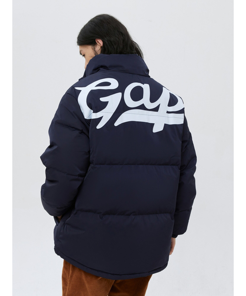 GAP(ギャップ)の「ヘビーウェイト GAPロゴ ダウンジャケット(ユニセックス)(ダウンジャケット/コート・メンズ・ネイビー/ホワイト/ブラック・XS/S/M/L/XL)」の17枚目の写真