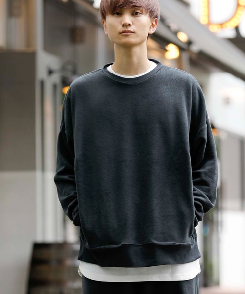 Beno（ビーノ）の「マイクロフリース リラックスオーバーシルエット クルーネックトレーナー（スウェット・メンズ・グリーン/ブラック/チャコールグレー/ネイビー/グレイッシュブルー/オフホワイト/ライトパープル/グレイッシュベージュ・L/M/S/XL）」の22枚目の写真