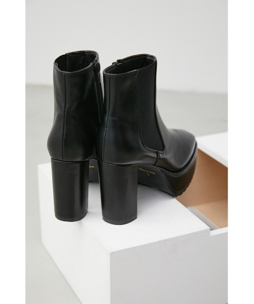 RUGGEDSOLEBOOTS/ラギッドソールブーツ