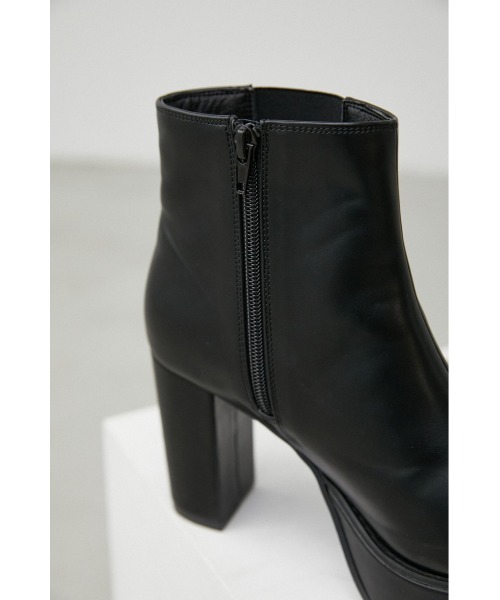 RUGGEDSOLEBOOTS/ラギッドソールブーツ