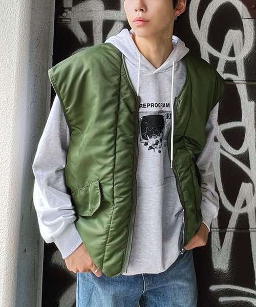 Figments（フィグメンツ）の「リバーシブルミリタリーベスト（ベスト・レディース・ブラック/カーキ・SMALL/MEDIUM）」の22枚目の写真