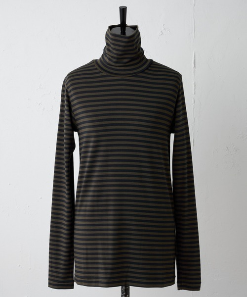 BEARDSLEY(ビアズリー)の「ボーダータートルカットソー(Tシャツ/カットソー・レディース・ブラック/ブラウン/ネイビー・FREE)」の6枚目の写真