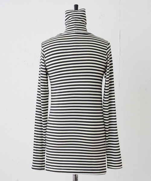 BEARDSLEY（ビアズリー）の「ボーダータートルカットソー（Tシャツ