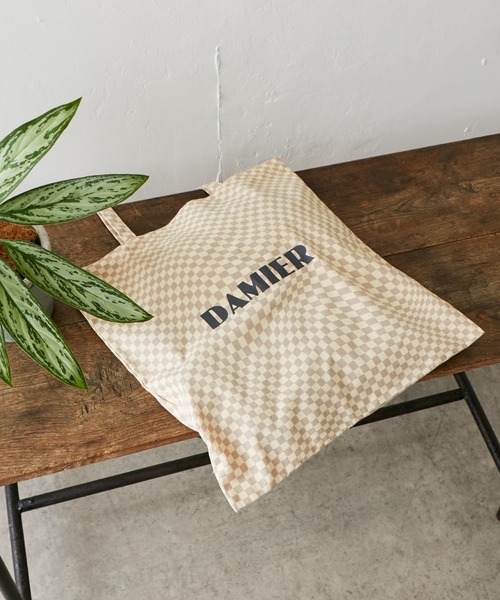 DISCOAT（ディスコート）の「アソートカラーロゴトートバッグ（トートバッグ・レディース・ベージュ/オレンジ/ピンク/パープル/アイボリー/オフホワイト/ブルー/グリーン・FREE）」の10枚目の写真