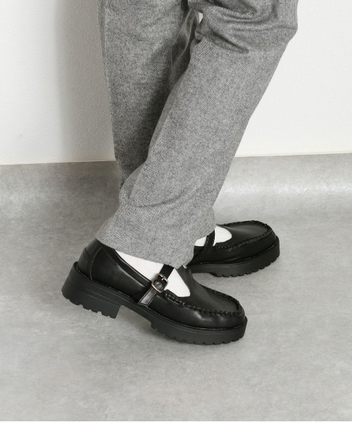 cepo(セポ)の「Tストラップローファー(ローファー・レディース・ブラック/ブラウン・M/L)」の3枚目の写真