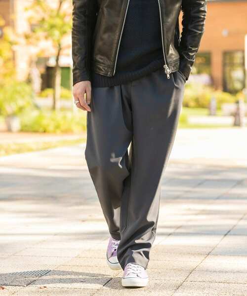 ITEMS URBANRESEARCH(アイテムズ アーバンリサーチ)の「タックパンツ(その他パンツ・メンズ・ブラック/ベージュ/ブルー・MEDIUM/LARGE)」の11枚目の写真