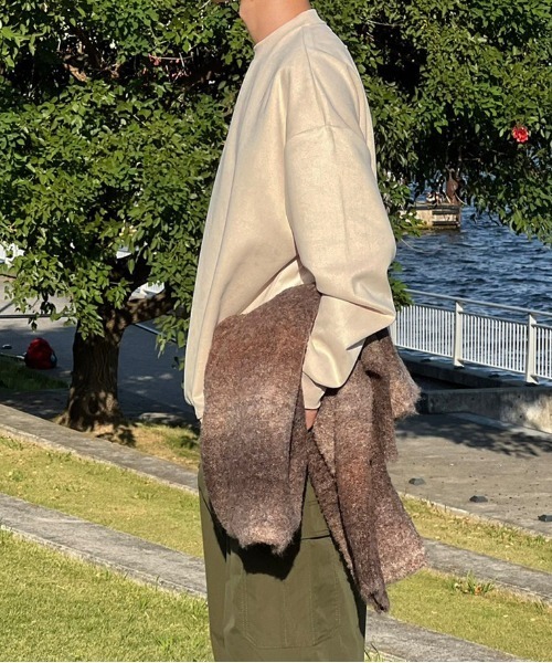 kutir（クティール）の「フェイクスウェードバックデザインスウェット（スウェット・メンズ・アイボリー/ダークブルー/ダークグリーン・MEDIUM/LARGE）」の10枚目の写真