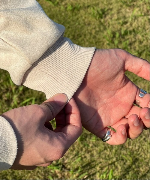 kutir（クティール）の「フェイクスウェードバックデザインスウェット（スウェット・メンズ・アイボリー/ダークブルー/ダークグリーン・MEDIUM/LARGE）」の15枚目の写真