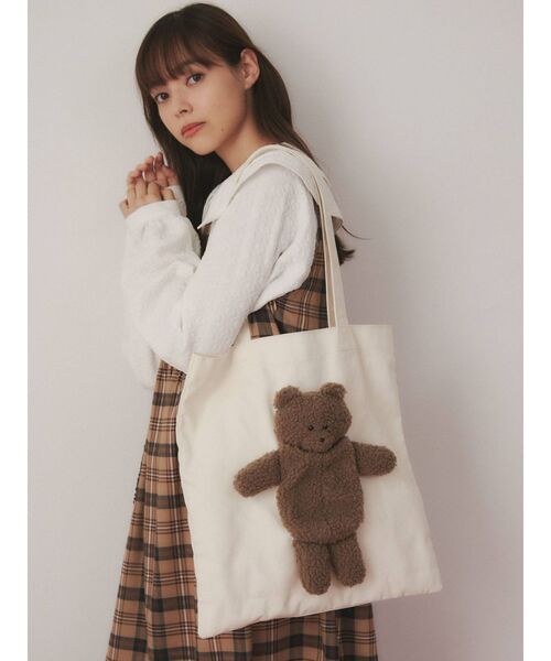 merry jenny（メリージェニー）の「one bear tote（トートバッグ・レディース・ブラック/オフホワイト・FREE）」の7枚目の写真