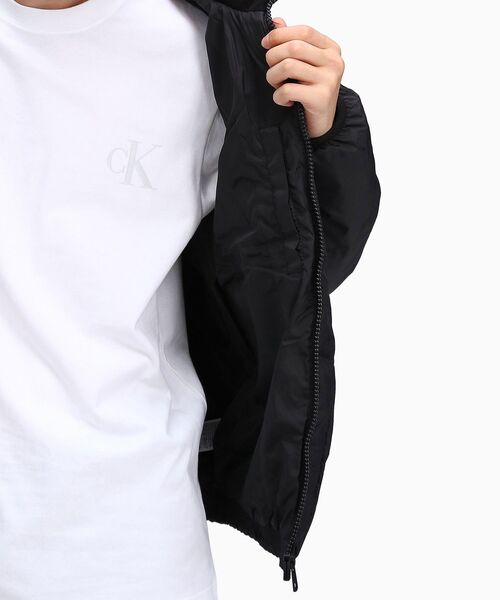 Calvin Klein(カルバン・クライン)の「ウルトラライトウェイトダウンジャケット(ダウンジャケット/コート・メンズ・ブラック・S/M/L/XL)」の3枚目の写真