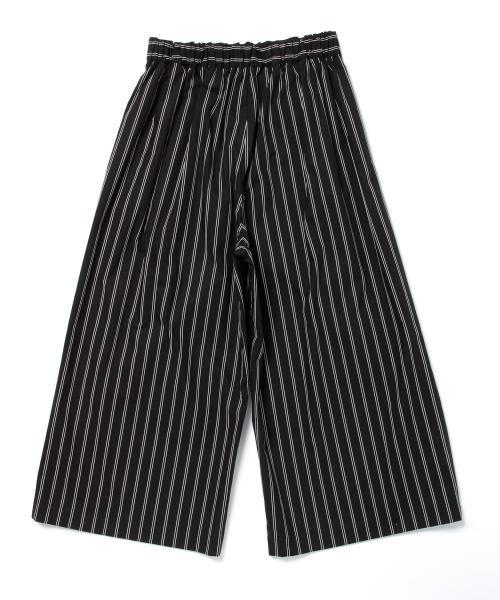 Ray BEAMS(レイビームス)の「Ray BEAMS / ストライプ クロップド ガウチョパンツ(その他パンツ・レディース・ブラック/ネイビー・1/0)」の9枚目の写真