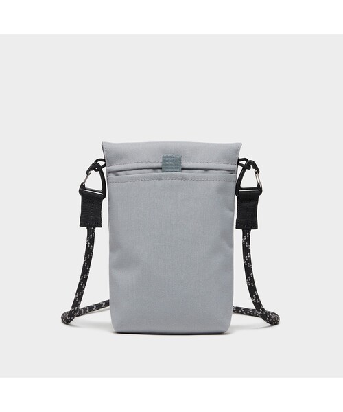 AIGLE（エーグル）の「アーバンモビリティネックポーチ（ショルダーバッグ・レディース・ブラック/グレー・FREE）」の16枚目の写真