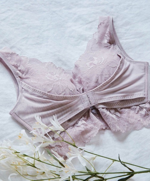 northerly（ノーザリー）の「毎日らくちん、楽しくバストケアもちもちナイトブラ（ナイトブラ・レディース・グレー/ブラウン/ピンク・MEDIUM/LARGE/X-LARGE）」の9枚目の写真
