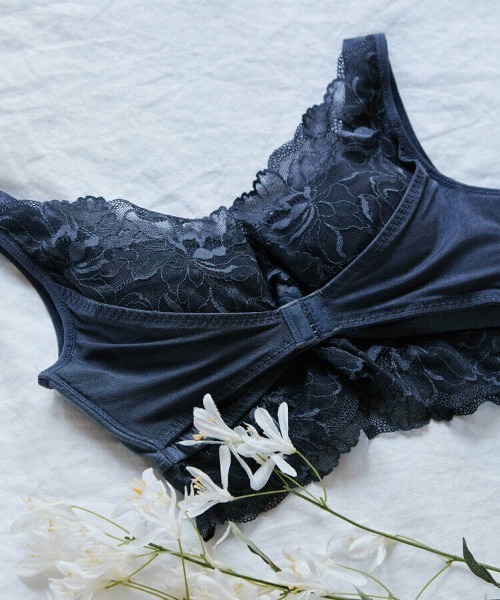 northerly（ノーザリー）の「毎日らくちん、楽しくバストケアもちもちナイトブラ（ナイトブラ・レディース・グレー/ブラウン/ピンク・MEDIUM/LARGE/X-LARGE）」の14枚目の写真