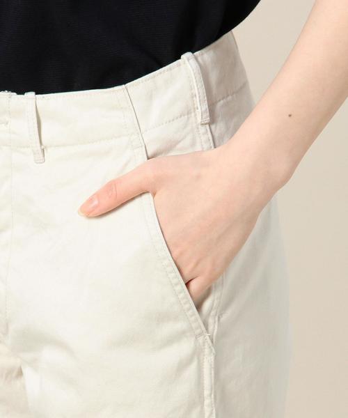 BEAUTY&YOUTH UNITED ARROWS（ビューティーアンドユースユナイテッドアローズ）の「BYBC コットン チノテーパードパンツ◆（その他パンツ・レディース・ベージュ/オフホワイト・LARGE/MEDIUM/SMALL）」の13枚目の写真