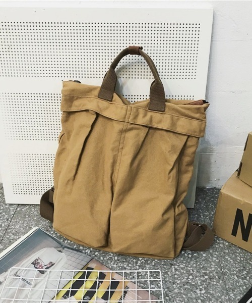 MAISON CLUB(メゾンクラブ)の「【MAISON CLUB】キャンバス2WAYヘルメットバッグ バックパック ハンドバッグ KNF(バックパック/リュック・メンズ・ブラック/グリーン/ホワイト/ベージュ・FREE)」の4枚目の写真