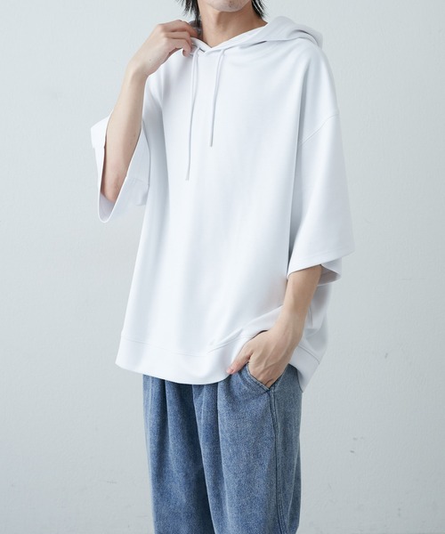 COLONY 2139(コロニートゥーワンスリーナイン)の「ダイバーポンチBIG半袖パーカー(パーカー・メンズ・ホワイト/チャコールグレー/ブラック・MEDIUM/LARGE)」の14枚目の写真