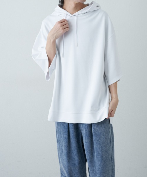 COLONY 2139(コロニートゥーワンスリーナイン)の「ダイバーポンチBIG半袖パーカー(パーカー・メンズ・ホワイト/チャコールグレー/ブラック・MEDIUM/LARGE)」の17枚目の写真