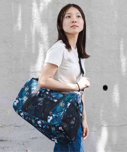 KiU(キウ)の「600D 大容量ボストントラベルバッグ(31L)(ボストンバッグ・メンズ・ベージュ/ブラック/カーキ/ブラック系その他/ブルー系その他/アニマル/カラフル/ブラック×ライム/ブラック×カーキ/ブラック系その他2/ブラック系その他3・FREE)」の21枚目の写真
