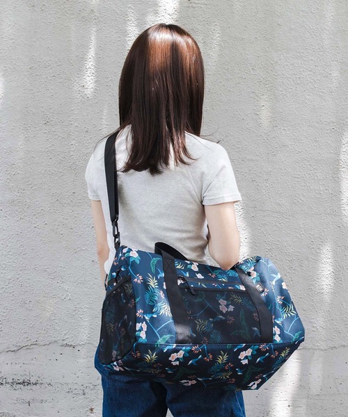 KiU(キウ)の「600D 大容量ボストントラベルバッグ(31L)(ボストンバッグ・メンズ・ベージュ/ブラック/カーキ/ブラック系その他/ブルー系その他/アニマル/カラフル/ブラック×ライム/ブラック×カーキ/ブラック系その他2/ブラック系その他3・FREE)」の22枚目の写真