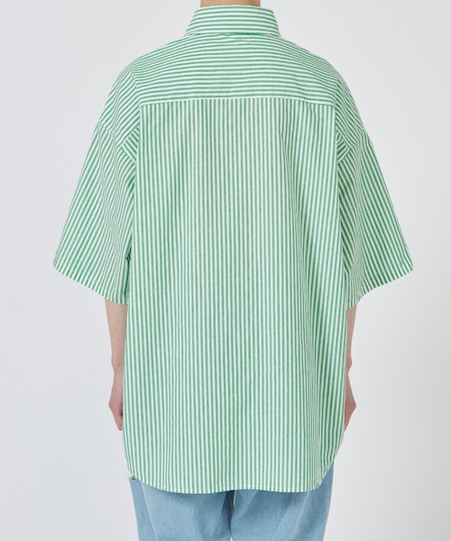 improves(インプローブス)の「ワンポイント 刺しゅう ストライプ オーバーサイズ 半袖シャツ(シャツ/ブラウス・メンズ・グリーン/サックスブルー・MEDIUM/LARGE/X-LARGE)」の14枚目の写真