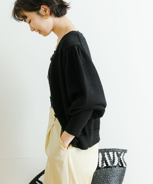 URBAN RESEARCH（アーバンリサーチ）の「パフスリーブカーディガン（カーディガン/ボレロ・レディース・ブラック/オフホワイト/ブルー系その他・FREE）」の15枚目の写真