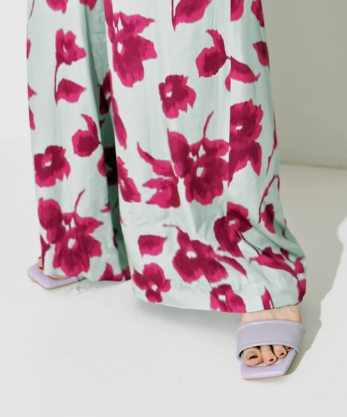 PICHE ABAHOUSE(ピシェ アバハウス)の「パフィーベルトサンダル(サンダル・レディース・ブラック/ベージュ/ラベンダー・35/36/37/38/39)」の5枚目の写真