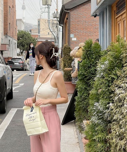 SONA（ソナ）の「SONA [体型カバー]ハイウエストピンタックワイドスラックス（スラックス・レディース・アイボリー/ブラック/ピンク・SMALL/MEDIUM/LARGE）」の9枚目の写真