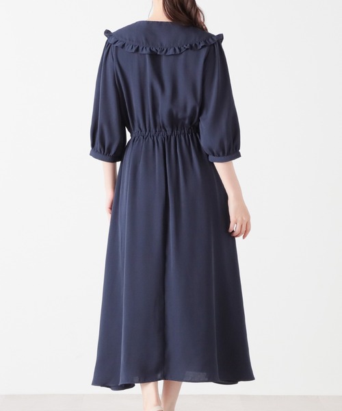Honeys(ハニーズ)の「フリル衿ワンピース(ワンピース・レディース・ピンク/ネイビー/ブラック・L/M/LL/S)」の13枚目の写真