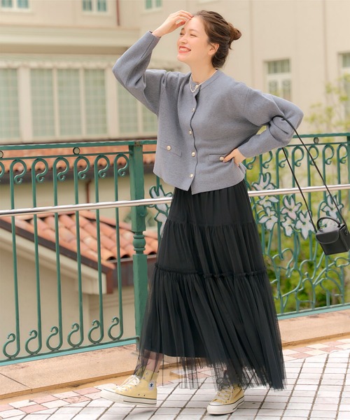 titivate(ティティベイト)の「チュールティアードギャザースカート(スカート・レディース・ブラック系その他/グレー/ブラック/オリーブ/アイボリー・S/M/L)」の12枚目の写真