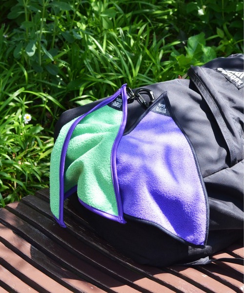 entre square（アントレスクエアー）の「bcl / 585 サンカクハンドタオル マイクロファイバー（アウトドアグッズ・レディース・オレンジ/グリーン/パープル/グレー・ONE SIZE）」の8枚目の写真