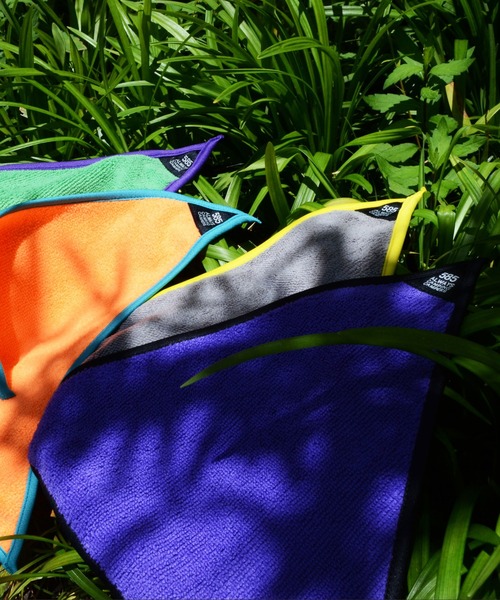 entre square（アントレスクエアー）の「bcl / 585 サンカクハンドタオル マイクロファイバー（アウトドアグッズ・レディース・オレンジ/グリーン/パープル/グレー・ONE SIZE）」の18枚目の写真