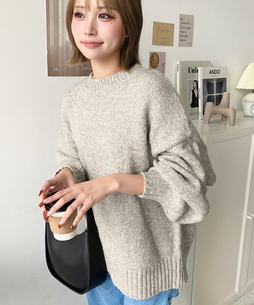 moment+（モーメントプラス）の「ゆったりもちもちミックスカラーニットプルオーバー(自宅で洗えるウォッシャブル加工)（ニット/セーター・レディース・ブルー/ライトブルー/アイボリー/パープル/ピンク/チャコールグレー/イエロー/オレンジ/グレー/ベージュ/レッド/ブラウン・M/L）」の6枚目の写真